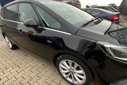 Opel Zafira 173.000 km 10.350 &euro; Nürnberg 90480