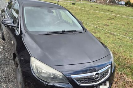Opel Astra 215.000 km 2.500 &euro; Niedersayn 56244