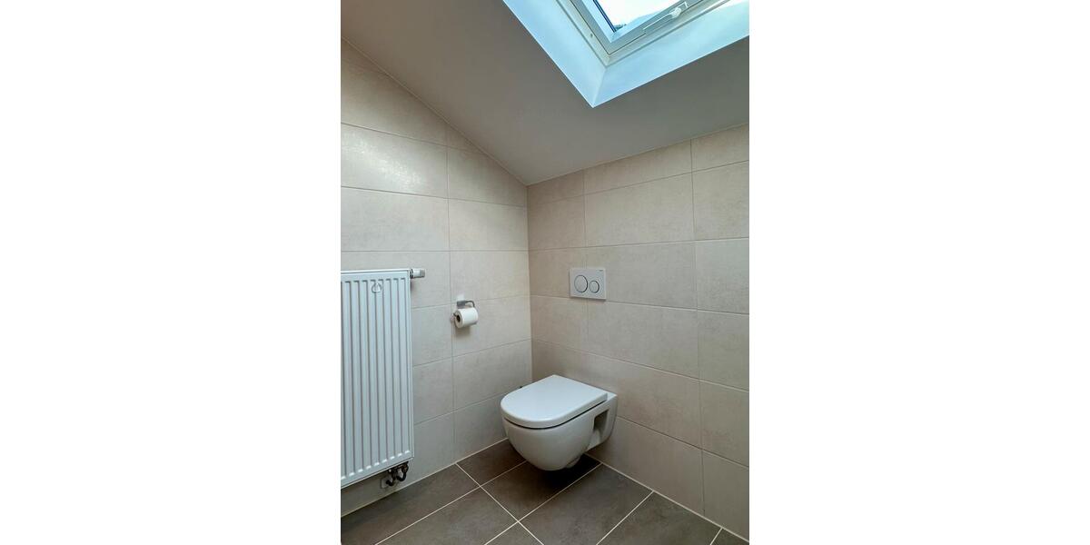 Dachgeschoßwohnung Hutthurm - 2.5 Zimmer, 85 m&sup2;, 690&euro; | Angebot:25354749