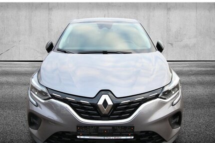 Renault Captur II 1.3 TCe 130 Experience NAVI+LED+AHK 90.917 km 13.900 &euro; Hagenow 19230