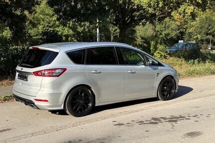 Ford S-Max 176.000 km 14.900 € Hamm 59077