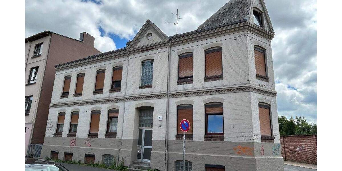 Etagenwohnung Neumünster Innenstadt - 5 Zimmer, 100 m&sup2;, 55.000&euro; | Angebot:25358656