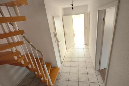 Wohnung Rottenburg am Neckar - 3 Zimmer, 96 m&sup2;, 952&euro; | Angebot:26661642