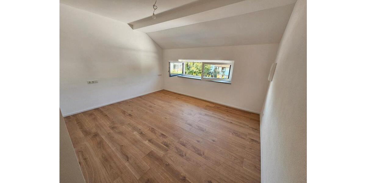 Doppelhaushälfte Osterhofen - 3 Zimmer, 82 m&sup2;, 830&euro; | Angebot:26227862
