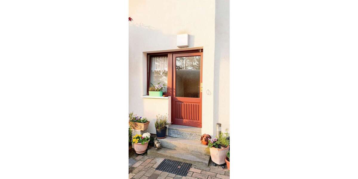 Top Chance für Investoren: 6,36 % Bruttomietrendite ab Eigentumsübergang! - Wohn- & Geschäftshaus Cottbus | Angebot:26705828
