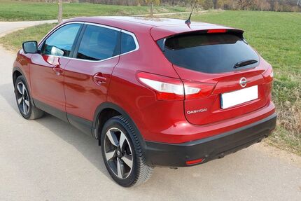 Nissan Qashqai 122.400 km 9.800 &euro; Markt Berolzheim 91801