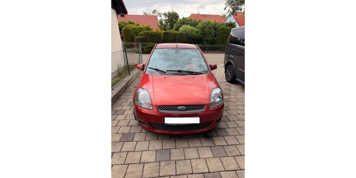 Ford Fiesta 166.171 km 1.999 &euro; Rennertshofen 86643