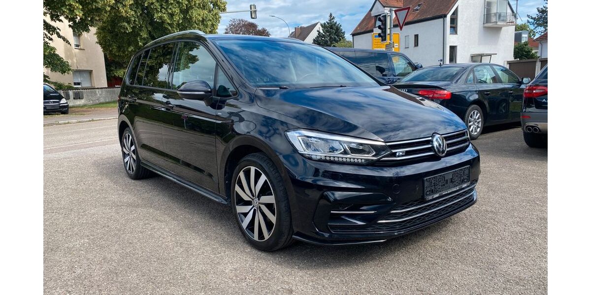 VW Touran 56.000 km 24.590 &euro; Ingolstadt 85057