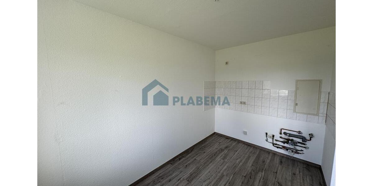 Etagenwohnung Lübz - 2 Zimmer, 49 m&sup2;, 445&euro; | Angebot:26148831