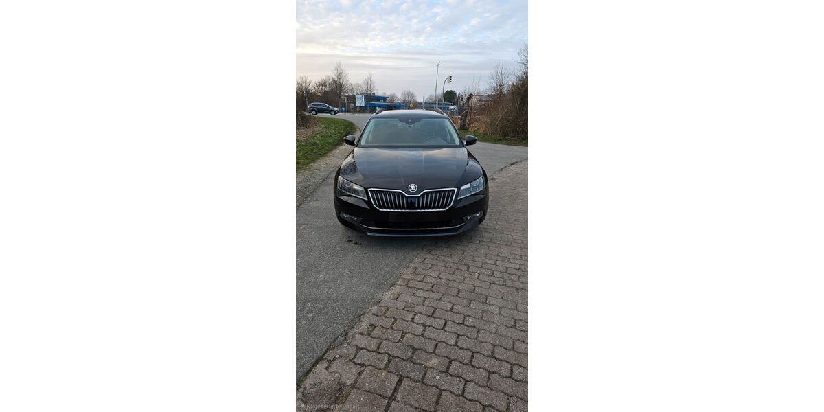 Skoda Superb 268.475 km 12.900 &euro; Heide 25746