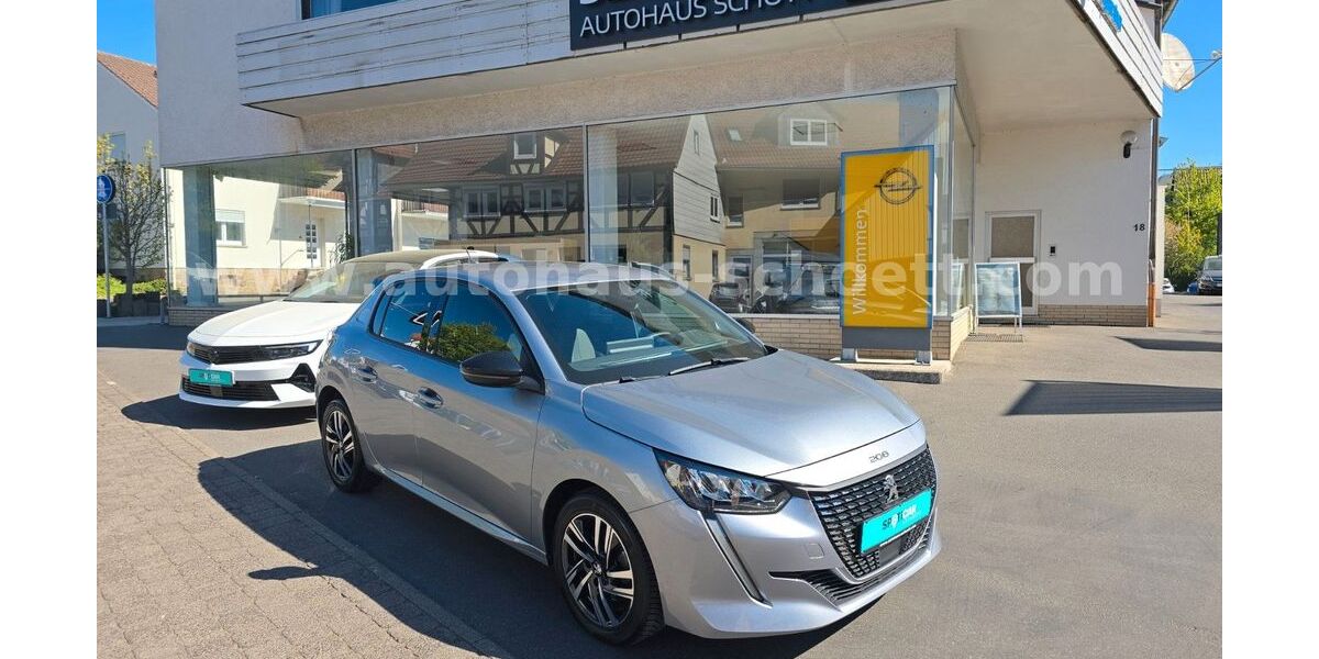 Peugeot 208 32.160 km 17.480 &euro; Lauterbach 36341