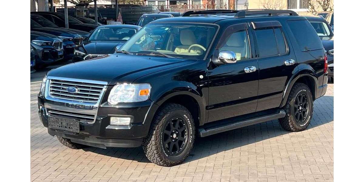 Ford Explorer 92.167 km 12.950 &euro; Schönefeld 12529