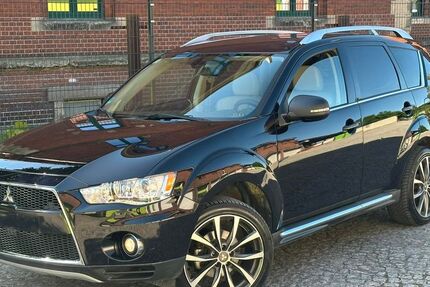 Mitsubishi Outlander 257.000 km 6.356 &euro; Dessau-Roßlau 06844