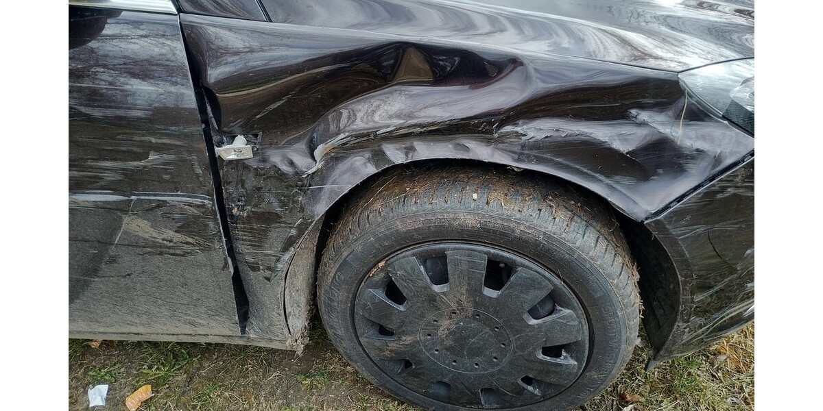 Opel Insignia Sports Tourer 196.417 km 2.000 &euro; Heidenheim 91719