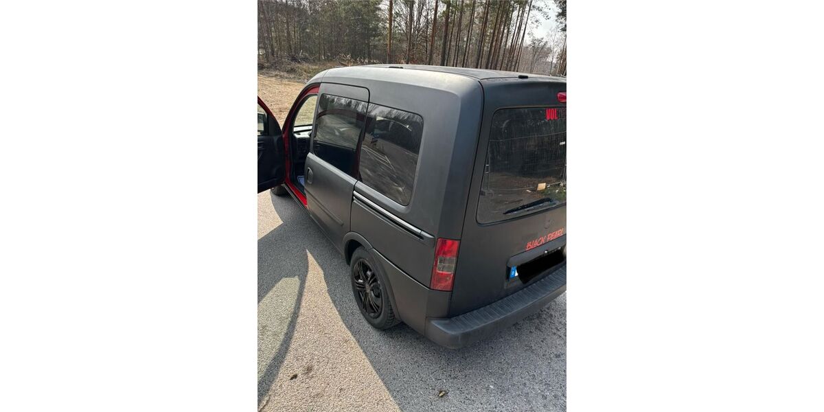 Opel Combo Life 145.000 km 2.990 &euro; Senftenberg 01968