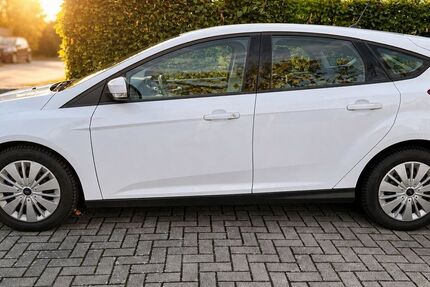 Ford Focus 65.000 km 8.490 &euro; Suderburg 29556