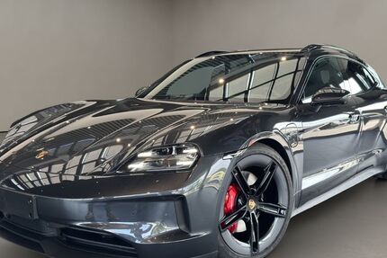 Porsche Taycan 7.900 km 121.700 &euro; Aachen 52068