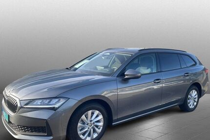Skoda Superb 30.915 km 34.590 € Diez 65582