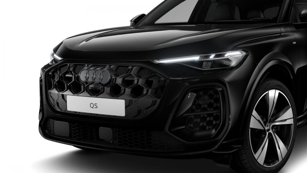 Audi Q5 5.000 km 71.480 &euro; Itzehoe 25524