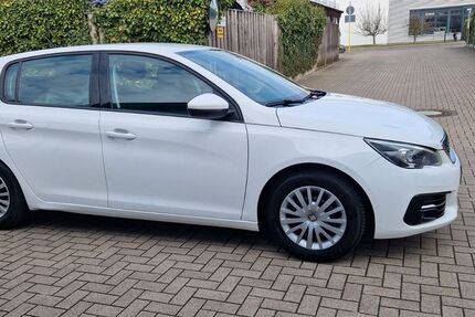 Peugeot 308 143.794 km 7.707 &euro; Langenhagen 30853