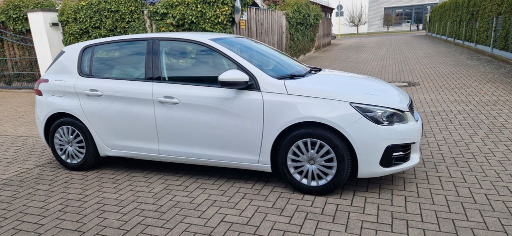 Peugeot 308 143.794 km 7.777 &euro; Langenhagen 30853