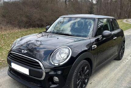 Mini ONE 155.020 km 8.100 &euro; Steinwiesen 96349
