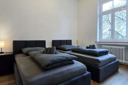 Zimmer Krefeld Stadtwald - 2 Zimmer, 1.600&euro; | Angebot:26627224