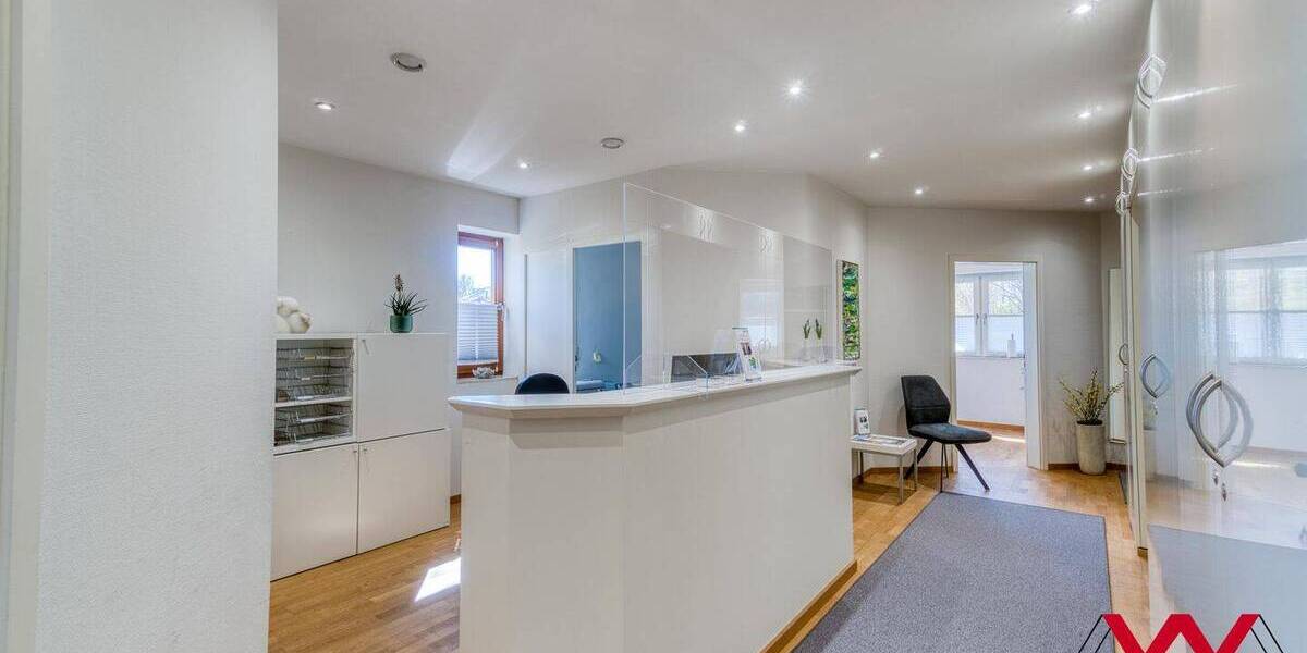 Gewerbeobjekt Ebersberg - 6 Zimmer, 121 m&sup2;, 498.000&euro; | Angebot:24026737