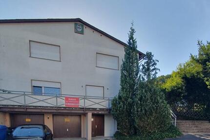 Haus Lohra - 10 Zimmer, 284 m&sup2;, 295.000&euro; | Angebot:27444664