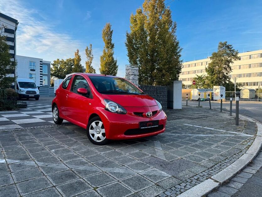 Toyota Aygo (X) 151.000 km 1.789 € Nürnberg 90431