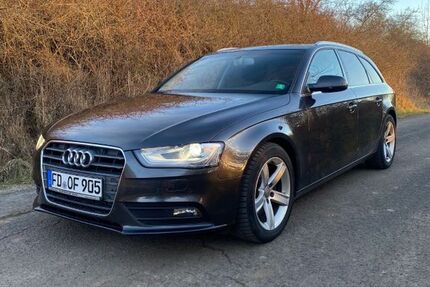 Audi A4 176.021 km 11.190 &euro; Hosenfeld 36154