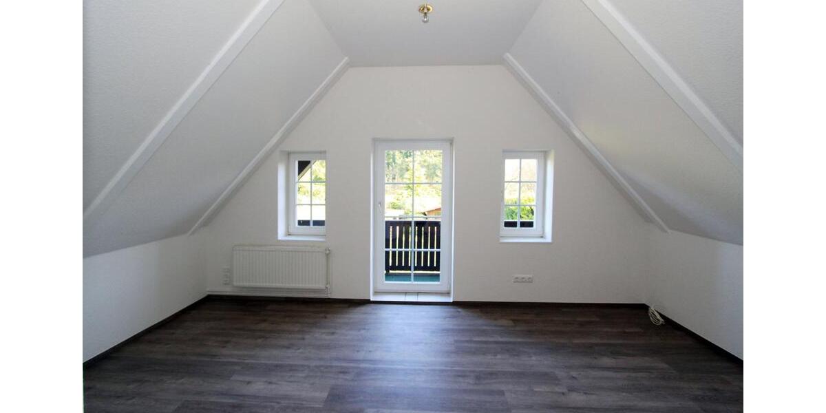 Doppelhaushälfte Blekendorf - 5 Zimmer, 178 m&sup2;, 1.500&euro; | Angebot:25591108