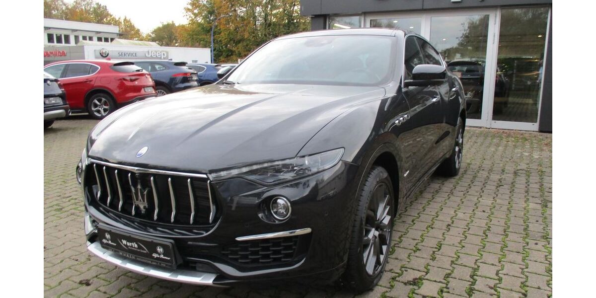 Maserati Levante 68.900 km 48.900 &euro; Schwerte 58239