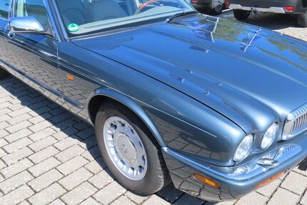 Jaguar XJ 128.500 km 22.990 &euro; Herschbach 56414