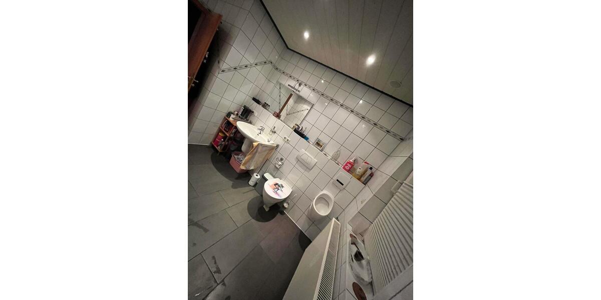 Dachgeschoßwohnung Uslar - 3 Zimmer, 105 m&sup2;, 850&euro; | Angebot:26354068