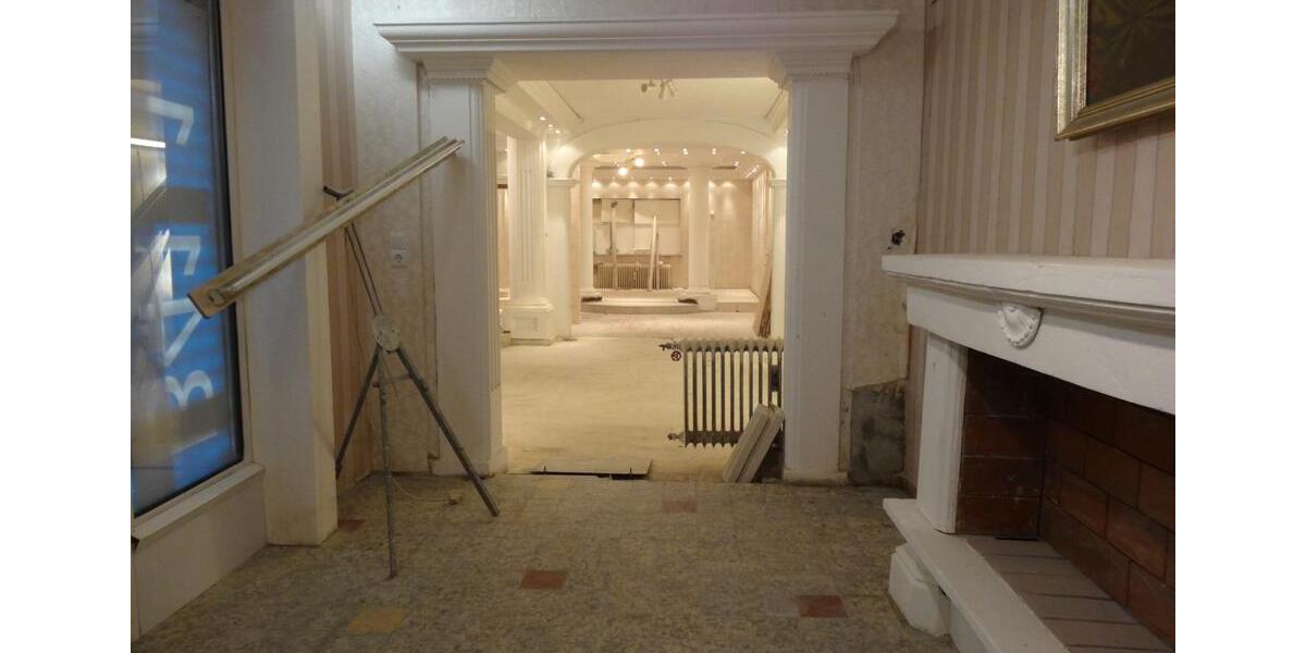 Einfamilienhaus Frankfurt am Main Sossenheim - 14 Zimmer, 320 m&sup2;, 1.850.000&euro; | Angebot:26317040