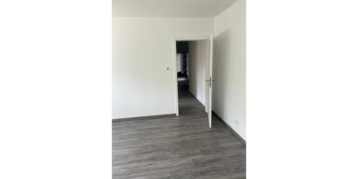 Erdgeschoßwohnung Lügde - 1 Zimmer, 46 m&sup2;, 360&euro; | Angebot:21898711