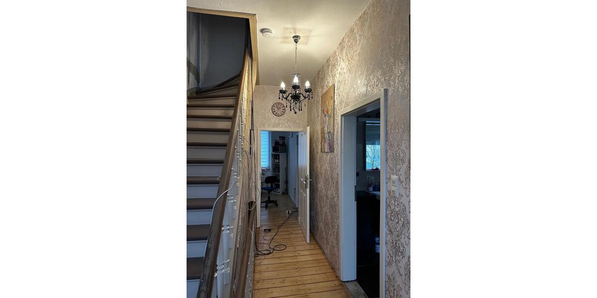 Einfamilienhaus Lüdenscheid Augustenthal - 7 Zimmer, 235 m&sup2;, 345.000&euro; | Angebot:26348547