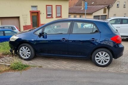 Toyota Auris 170.000 km 6.000 € Osterburken 74706