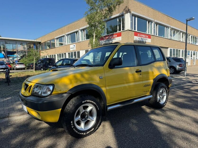 Nissan Terrano 135.000 km 7.999 € Speyer 67346
