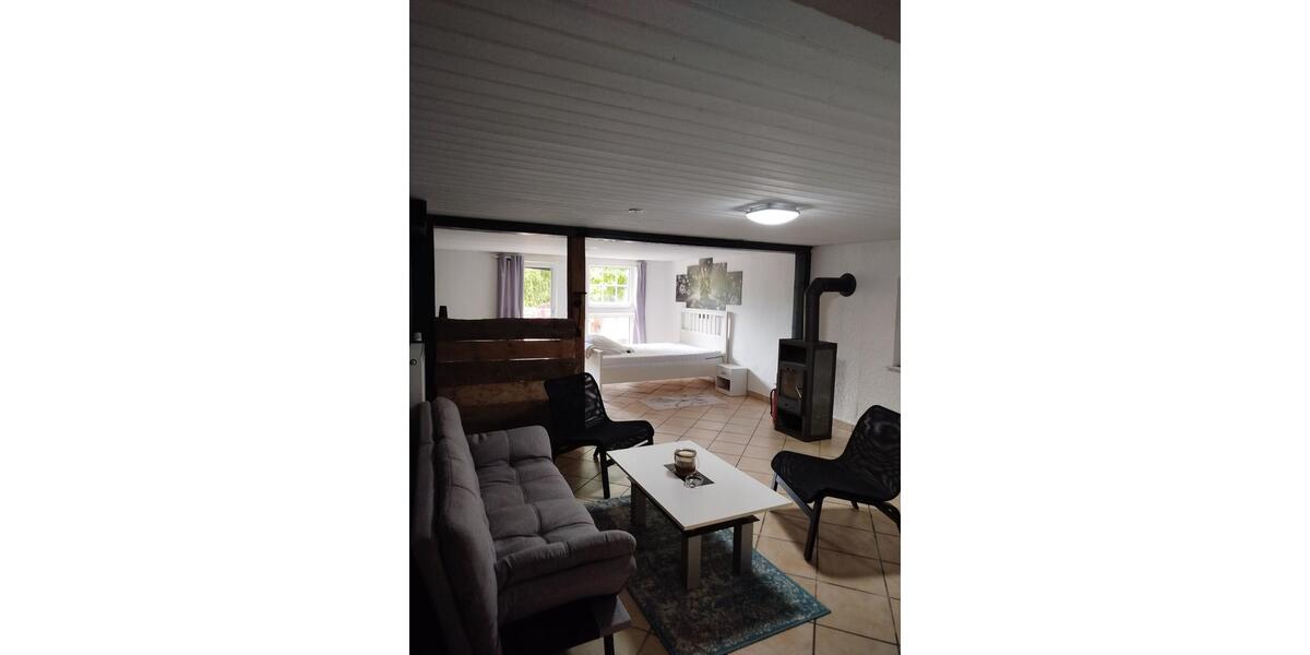 Etagenwohnung Boffzen - 2.5 Zimmer, 75 m&sup2;, 60.000&euro; | Angebot:25551246