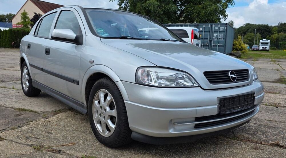 Opel Astra 232.487 km 1.750 € Fredersdorf - Vogelsdorf 15370