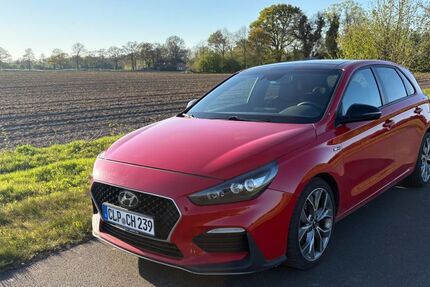 Hyundai i30 65.800 km 17.499 &euro; Barßel 26676