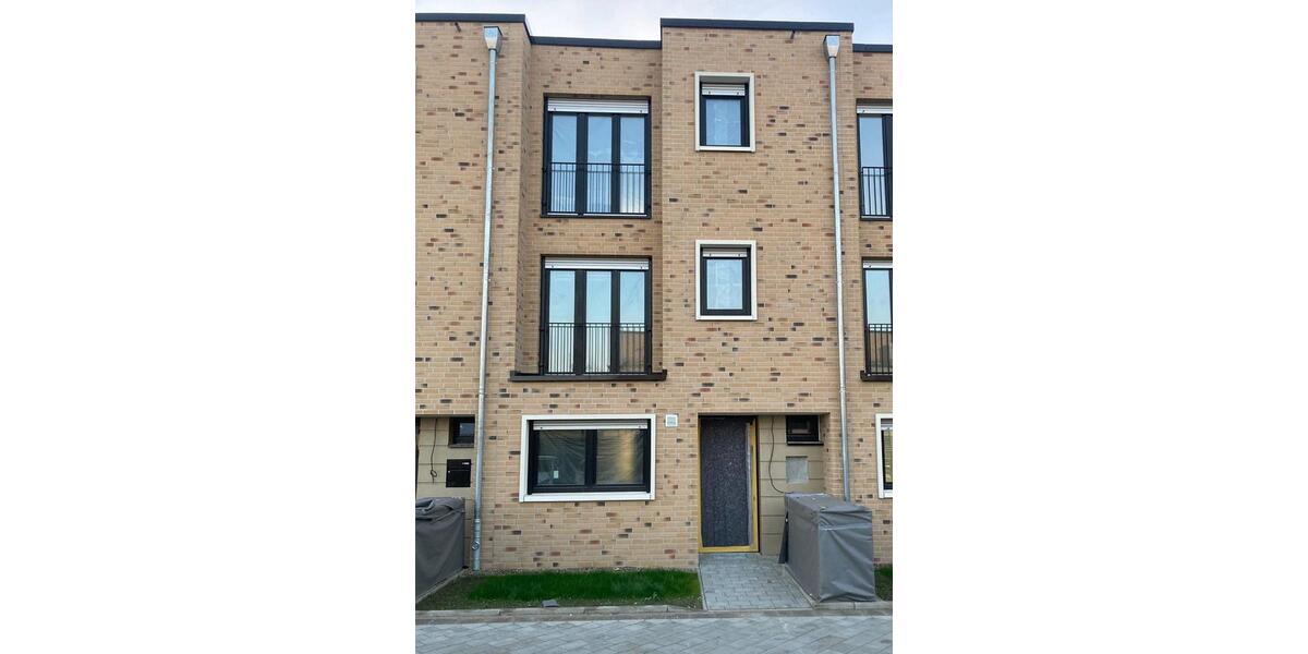 Maisonettenwohnung Osnabrück Hafen - 5 Zimmer, 148 m&sup2;, 1.635&euro; | Angebot:25547958