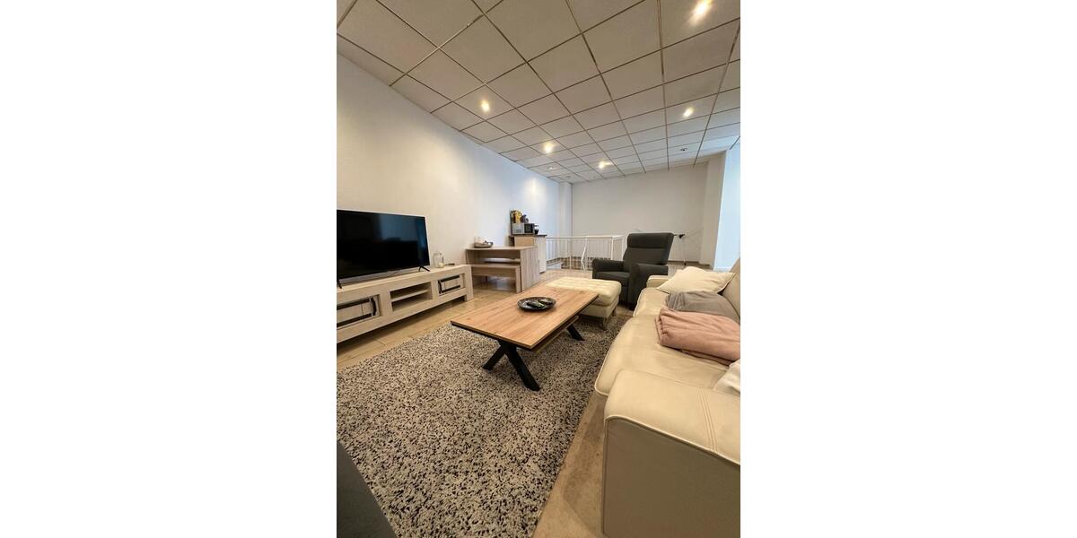 Etagenwohnung Übach-Palenberg Palenberg - 5 Zimmer, 200 m&sup2;, 450&euro; | Angebot:25990070