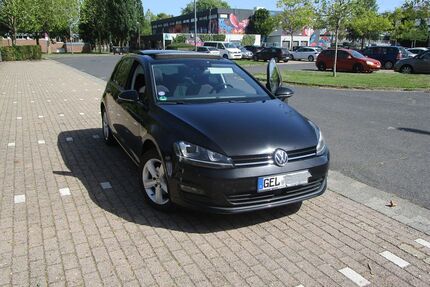 VW Golf 205.000 km 6.500 &euro; Kevelaer 47623