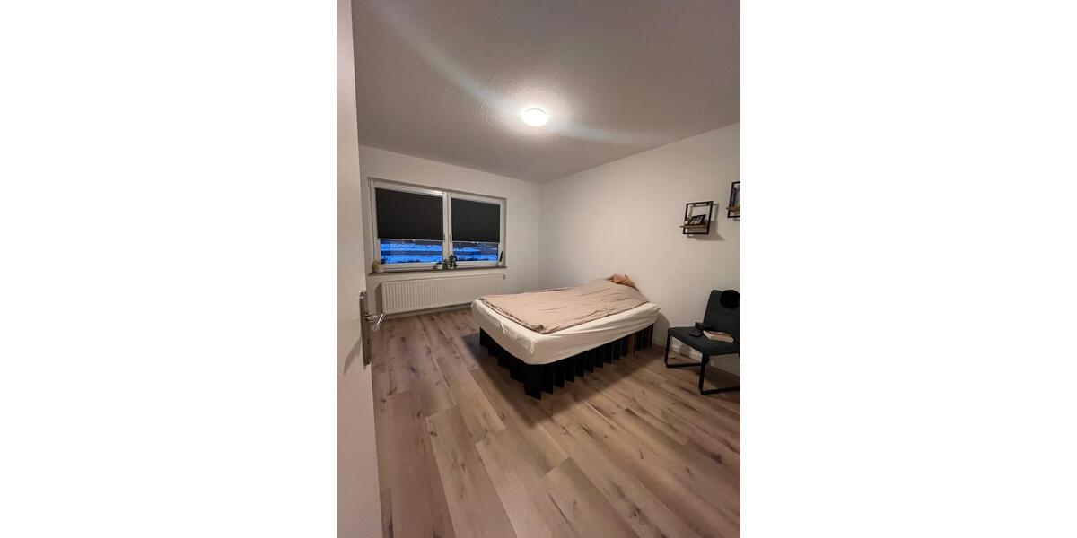 Erdgeschoßwohnung Saterland - 4 Zimmer, 100 m&sup2;, 900&euro; | Angebot:25439602