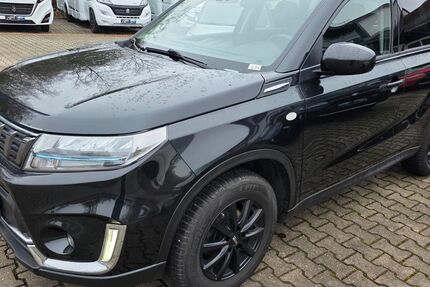 Suzuki Vitara 90.500 km 13.990 &euro; Hebertsfelden 84332