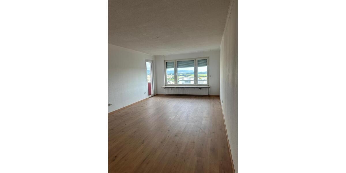 Etagenwohnung Bensheim - 3 Zimmer, 95 m&sup2;, 1.100&euro; | Angebot:26317159