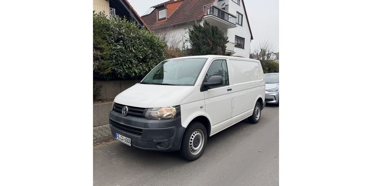 VW T5 Transporter 146.371 km 14.990 &euro; Karben 61184